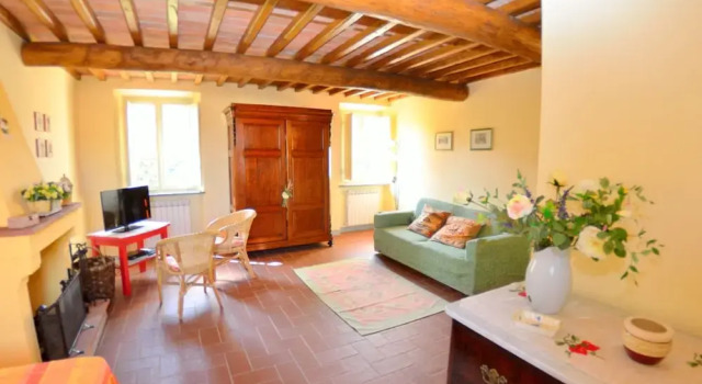 Коттедж Holiday Home in Pescaglia Near Tuscan Vineyards