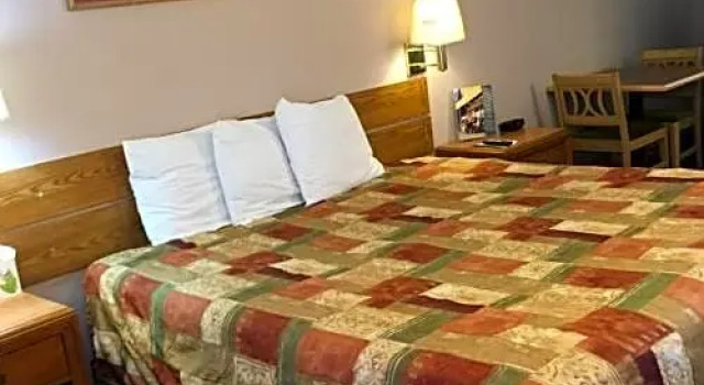 Standard Einzel Zimmer Country Club Inn