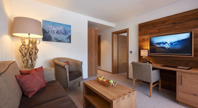 Полулюкс с балконом и с видом на горы Boutique Hotel Herzhof
