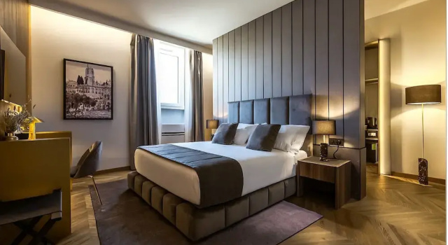 Полулюкс Residenza Tritone Luxury Apartment Trevi Fountain