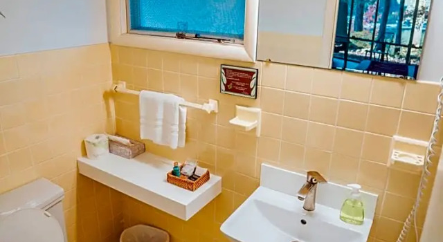 Номер Standard с видом на озеро Motel Long Lake and Cottages