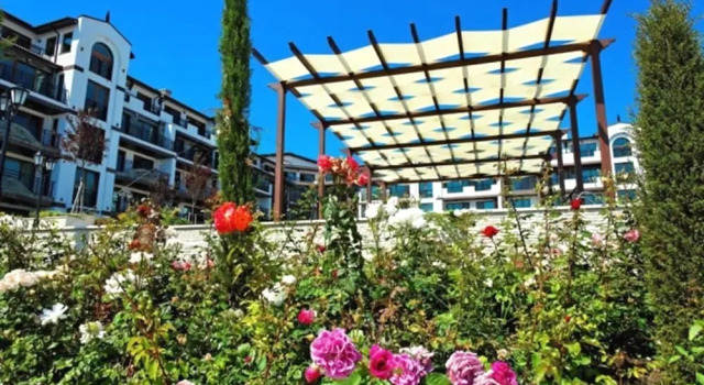 Boutique Rose Gardens Beach & SPA Hotel