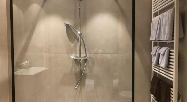 Номер Deluxe Hotel Duivels Paterke Harelbeeksestraat 29, 8500 Kortrijk