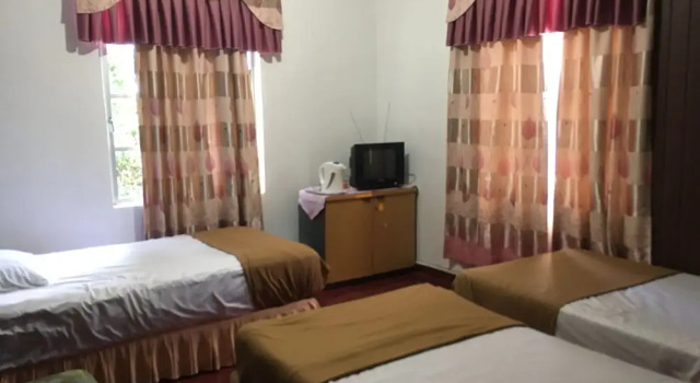 Anisaa Inn By OYO Rooms, Rezervasyon Otel Kota Bharu 