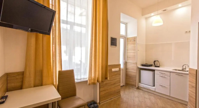 Апартаменты Mini Smart Apartments on Shpytalna 13- Economy Apartment