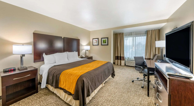 Comfort Inn & Suites, Réserver Hôtel Colton Californie