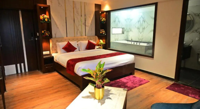 Люкс Hotel Golden Riviera