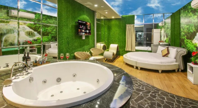Номер Deluxe Collection O District 10 - Bonita Grand Hotel