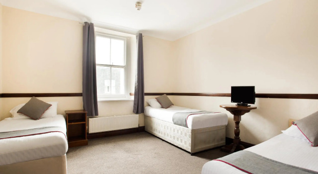 The Brunel, Boek Pension Saltash Cornwall