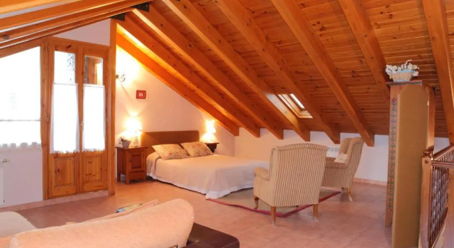 Апартаменты с 3 комнатами Apartamentos Albá Casa Alquesera
