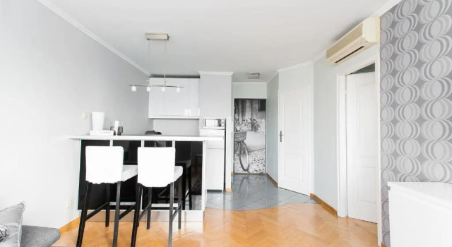 Apartament Świętokrzyska, Забронировать Апартаменты/квартира Средместье 
