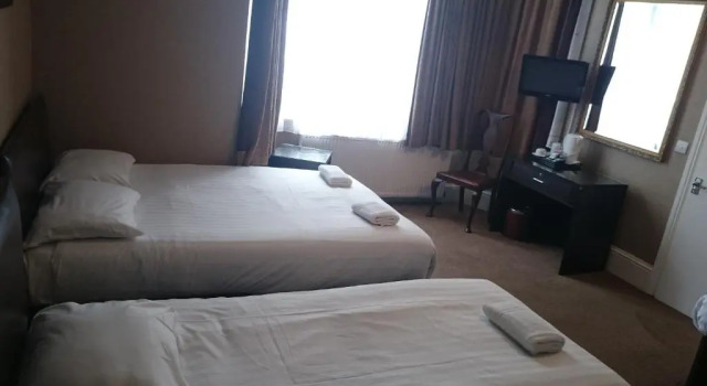 Полулюкс Banks Hotel