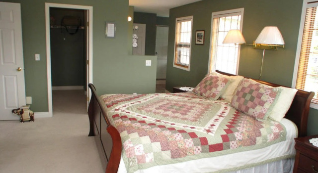 Schubert Estate B&b, Book Bed and Breakfast Hoteller i Britisk Columbia med pool, Swimmingpool