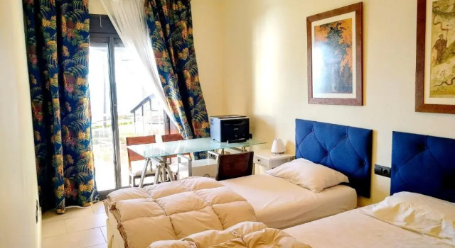 Apartment with 2 bedrooms in Mont roig Bahia with wonderful sea view shared pool enclosed garden 800 m from the beach, Book Lejlighed Mont-roig del Camp Tarragona