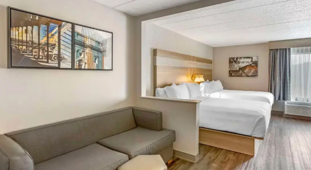 Люкс Best Western Plus Heritage Rail-South York/I-83