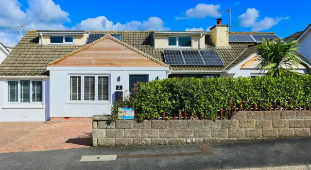CROYDE SURFSUP 5 Bedrooms, Buchen Sie Hotel Hotels & Unterkünfte in Georgeham, Hotel