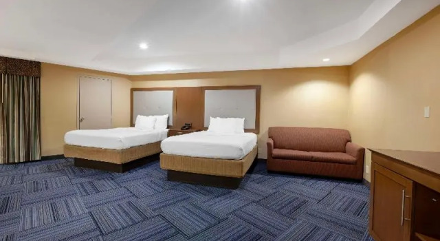 Люкс с балконом Best Western Summit Inn