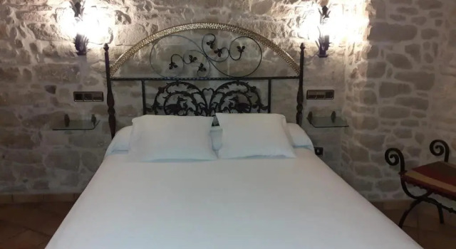 Номер Standard HOTEL EL CASTELL