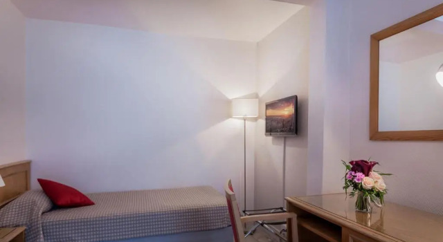 Одноместный номер Standard Hôtel Le Compostelle