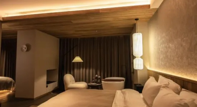 Люкс Siguniang Mountain Starry Peak Moonlit Cliff  Retreat（Changping Valley）