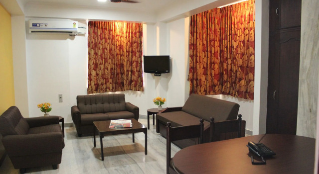 Sri Aarvee Hotels