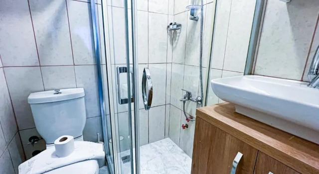 Двухместный номер Economy Helen Inn