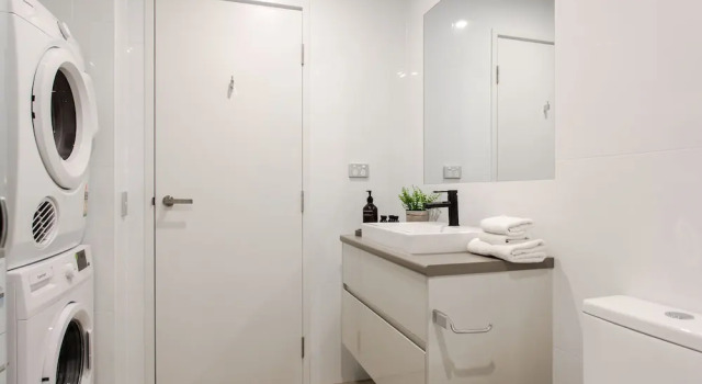 Апартаменты The East End Apartments by Urban Rest