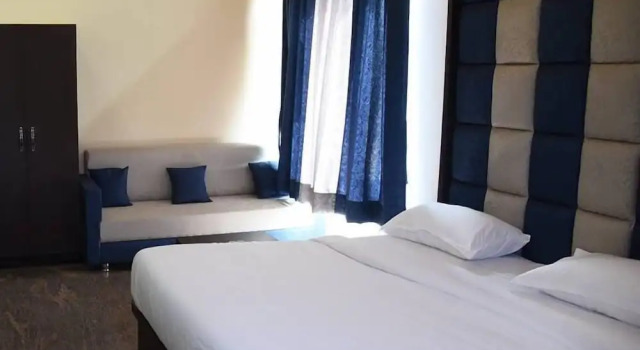Номер Premium Chitrakoot Garden and Resorts