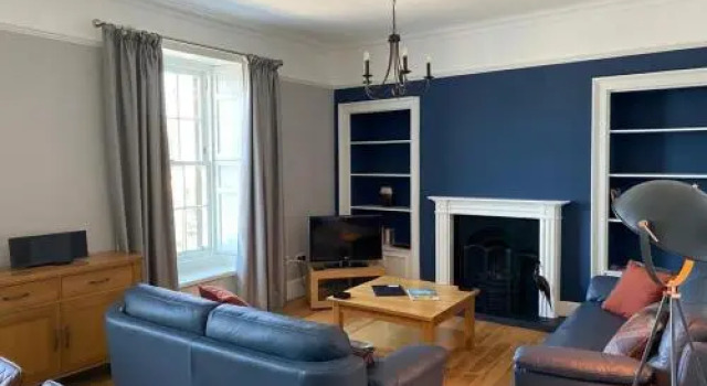 No. 41 Town House, Забронировать Отель Отели Инвернесс 4 звезды, рядом с Замок Инвернесс, 4*