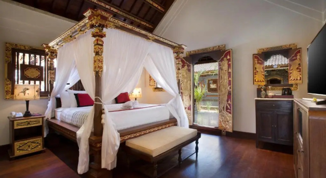 Номер Puri Taman Sukawati Отель Dwaraka The Royal Villas