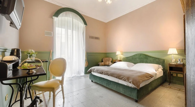 Двухместный номер Deluxe с балконом Relais Antica Badia - San Maurizio 1619