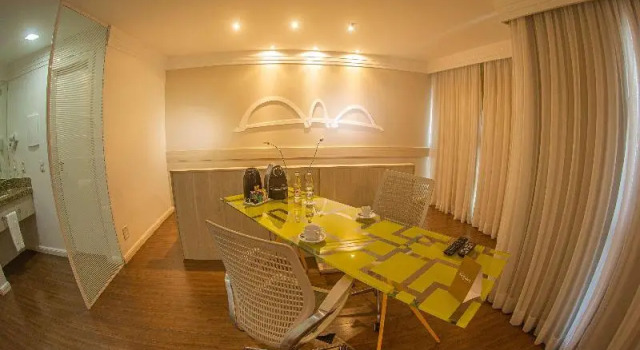 Номер Standard FLAT NO MERCURE BRASÍLIA LIDER, COM LIMPEZA DIÁRIA GRÁTIS, AO LADO DA ESPLANADA DOS MINISTÉRIOS, ESTÁDIO MANÉ GARRINCHA E CENTRO DE CONVENÇÕES, COM PISCINA, ACADEMIA, RESTAURANTE, RECEPÇÃO 24HS By REI DOS FLATS