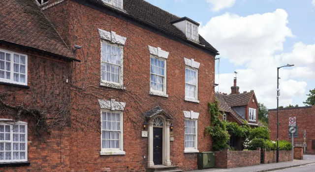 The Coleshill by Greene King Inns, Забронировать Отель Отели Уорикшир с парковкой, Парковка