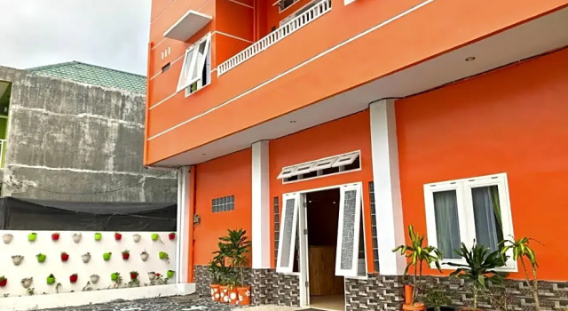 Panorama Guest House Syariah, Rezervasyon Misafirhane Berastagi Sumatra