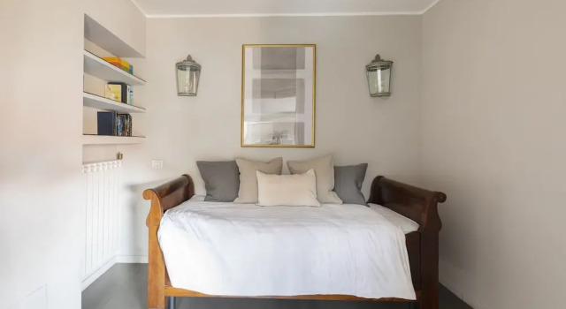 Aphrodite Apartment Piazza Venezia, Забронировать Апартаменты/квартира Отели Лацио с парковкой, Парковка