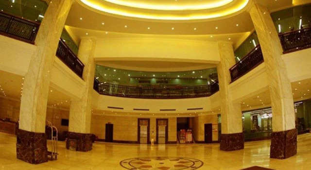 Garden Hotel, Rezervovat Hotel Hotely v Guangdong s bazénem, Bazén