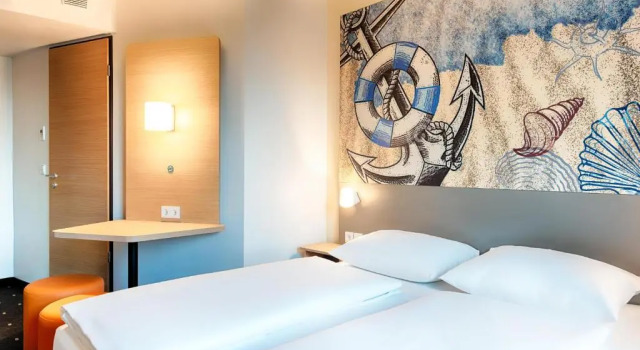 Двухместный номер B&B Hotel Emden
