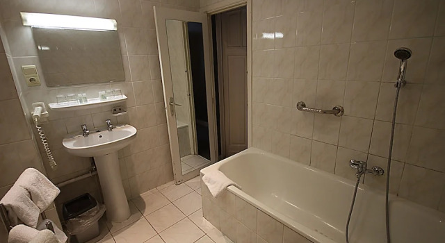 Номер семейный Hotel Derby MERODE