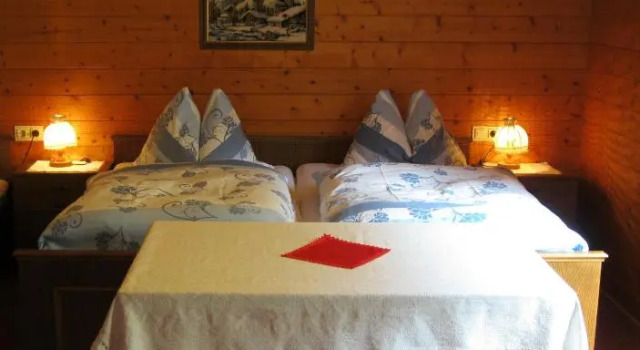 Appartements Bischof, Rezerwuj Apartament Hotele w Bregenzerwald z parkingiem, Parking