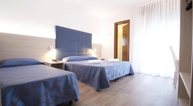 Трёхместный номер Standard Hotel Serenella