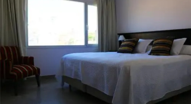 Breeze Apart Hotel, Rezerwuj Hotel Miramar 