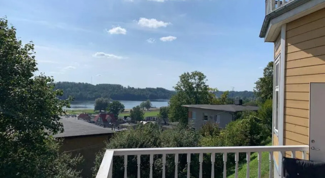 Apartment With a Lake View and Sauna