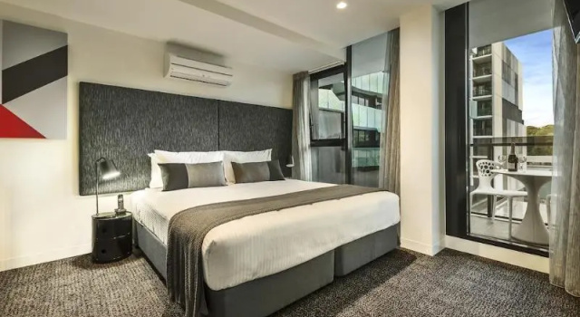 Двухместный номер Standard MainStay Suites Abbotsford