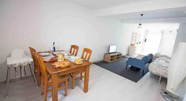 Waters House Studio, Rezervovat Hotel Hotely v Oeste s parkováním, Parkování