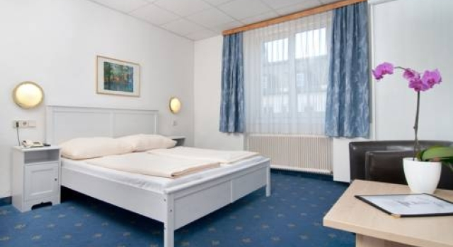 Hotel Kasino Villach, Rezervovat Hotel Hotely v Carinthia s parkováním, Parkování