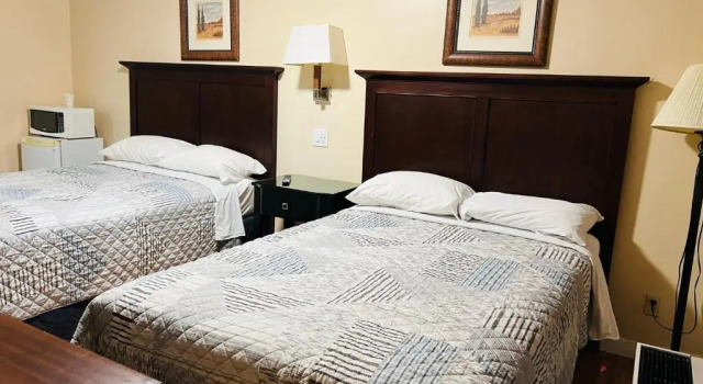 Номер Standard Sunset Inn