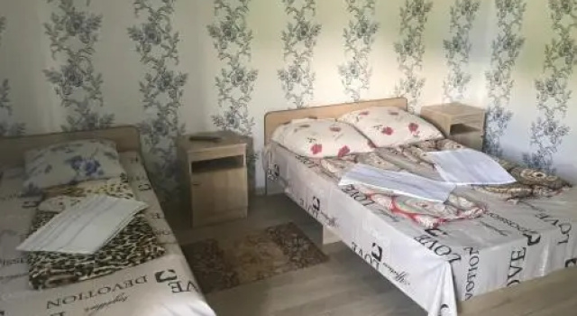 Otel' 200 Metrov Do Moria, Забронировать Отель Цандрыпш Гагрский район, рядом с Пляж рядом с улицей Эшба