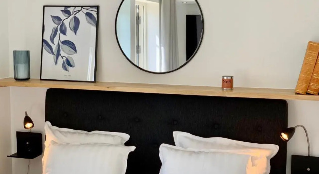 Апартаменты Deluxe Easy Livin Apartment Hotel