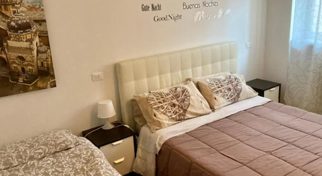 Апартаменты The Little House in Bergamo