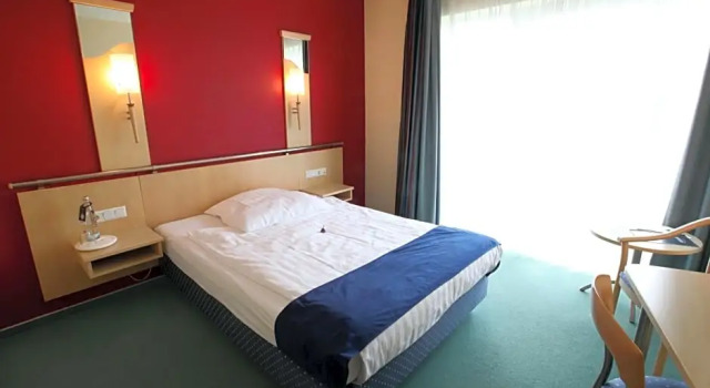 Hotel Sternzeit (ex Esplanade Parkhotel), Забронировать Отель Отели Вегберг с парковкой, Парковка